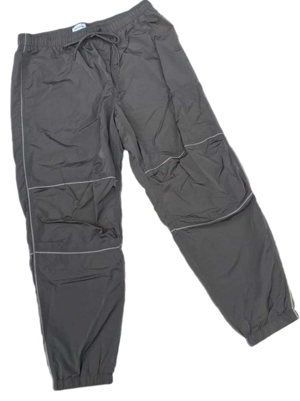 Urban Outfitters parachute pants /joggers fully mesh lined reflective Men’s Lg